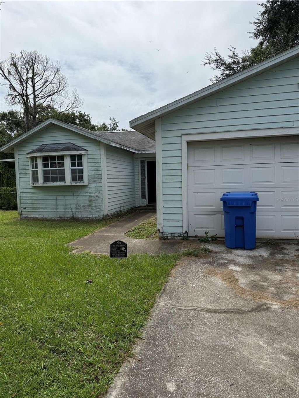 Photo of 721 Redondo Drive, Brandon, FL 33511 (MLS # TB8440666)