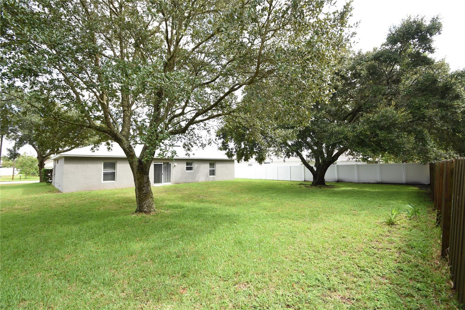 14 UNDERWICK PATH