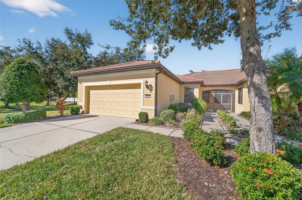 Photo of 420 Cedar Falls Drive, Apollo Beach, FL 33572 (MLS # TB8436360)