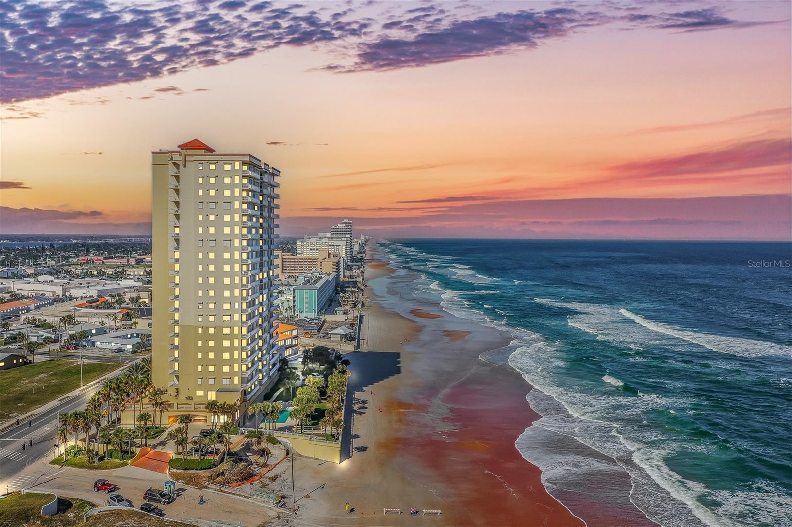 MEDITERRANEAN CONDO - Residential