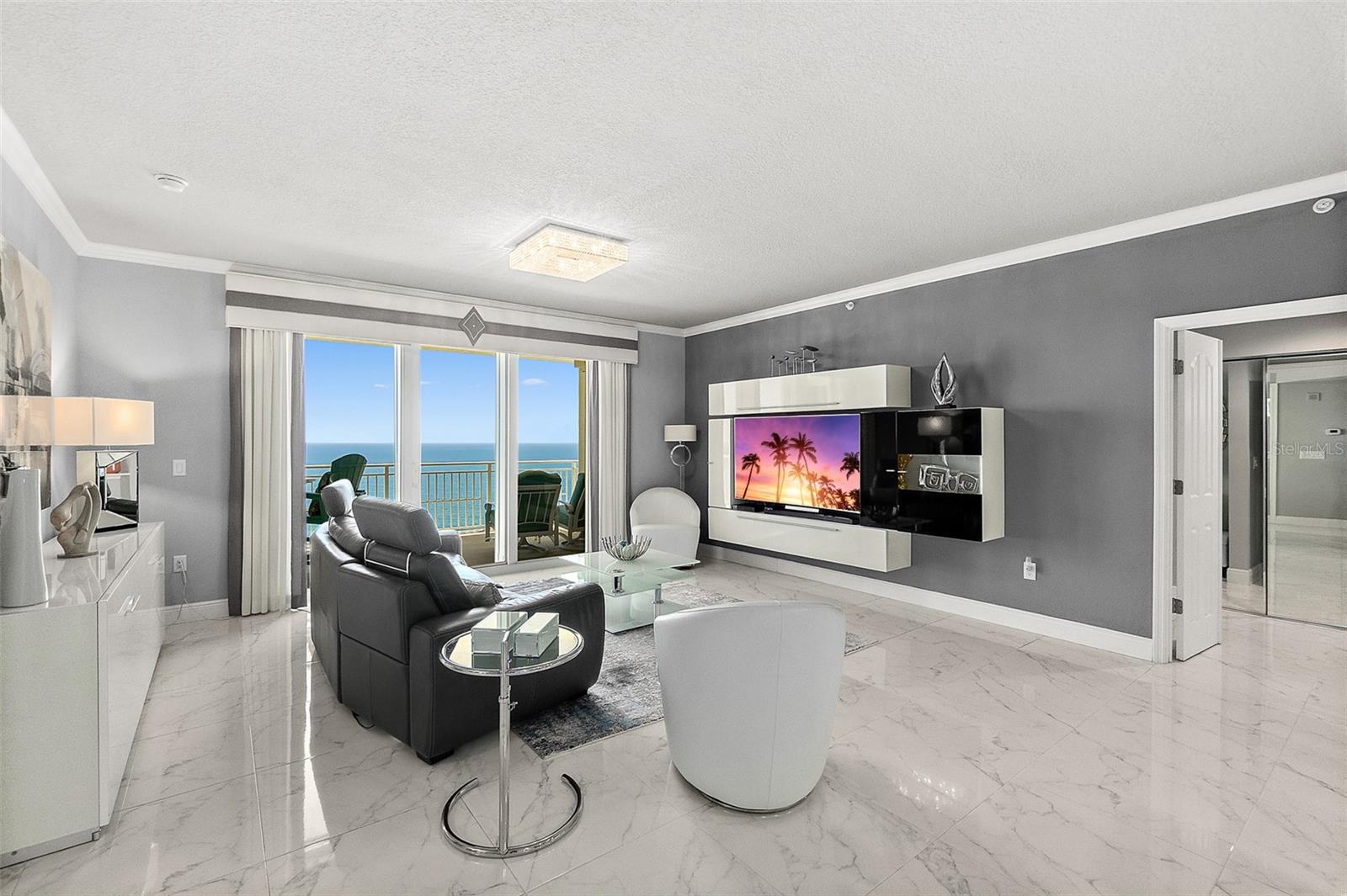 MEDITERRANEAN CONDO - Residential