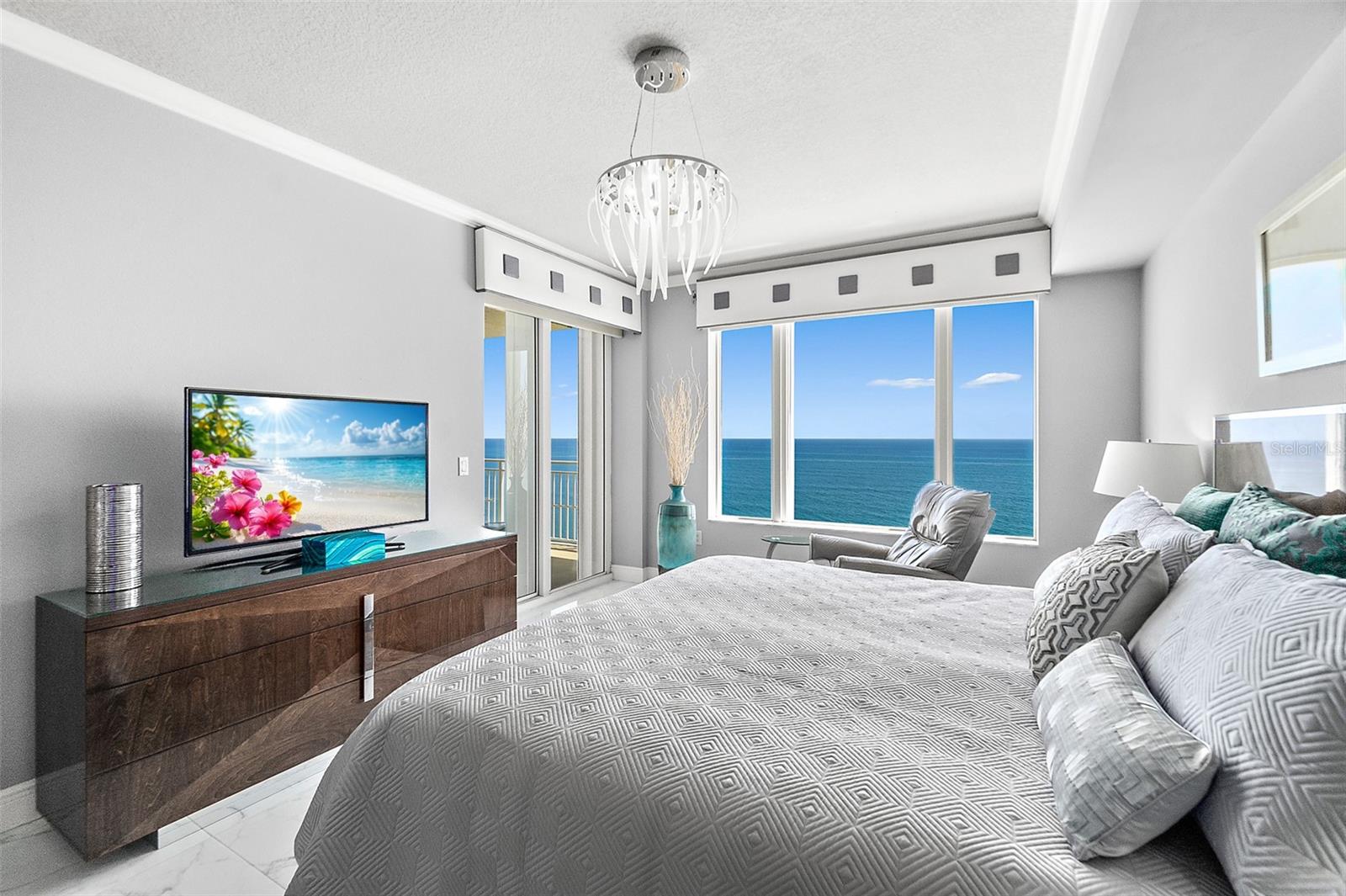 MEDITERRANEAN CONDO - Residential