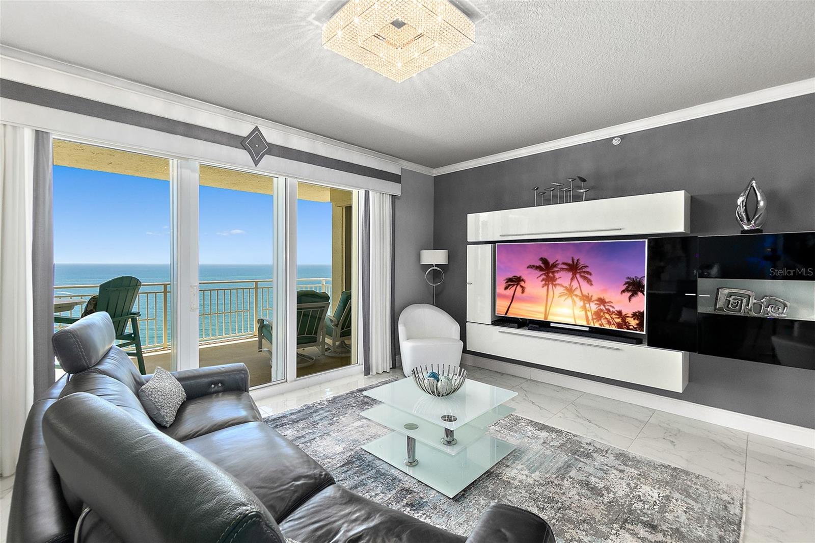 MEDITERRANEAN CONDO - Residential