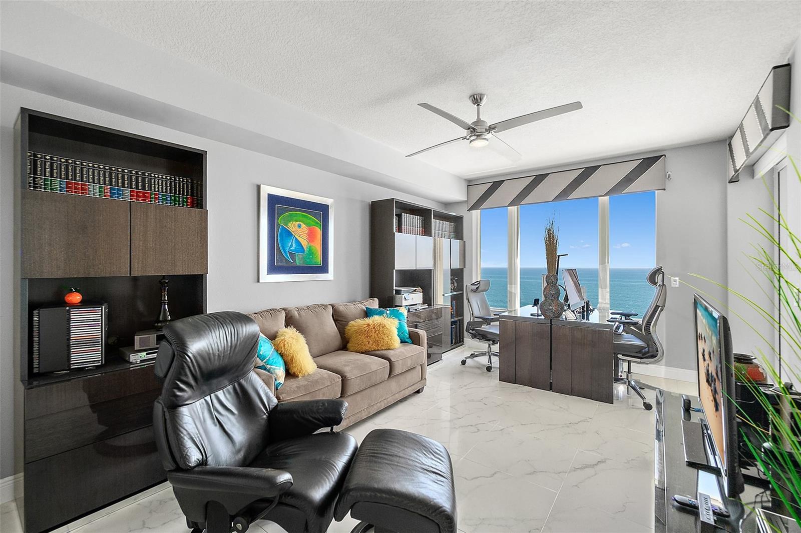 MEDITERRANEAN CONDO - Residential