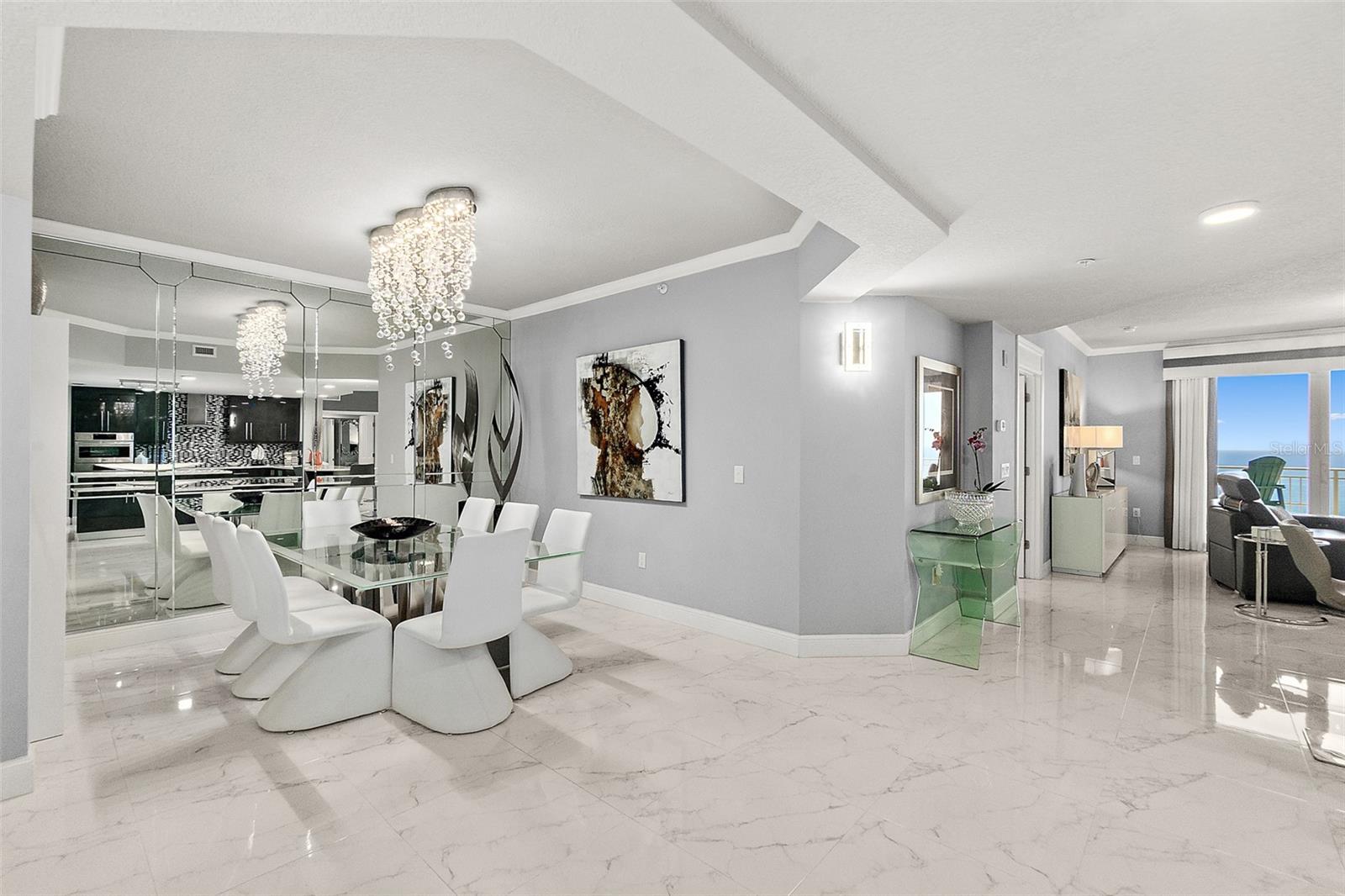 MEDITERRANEAN CONDO - Residential