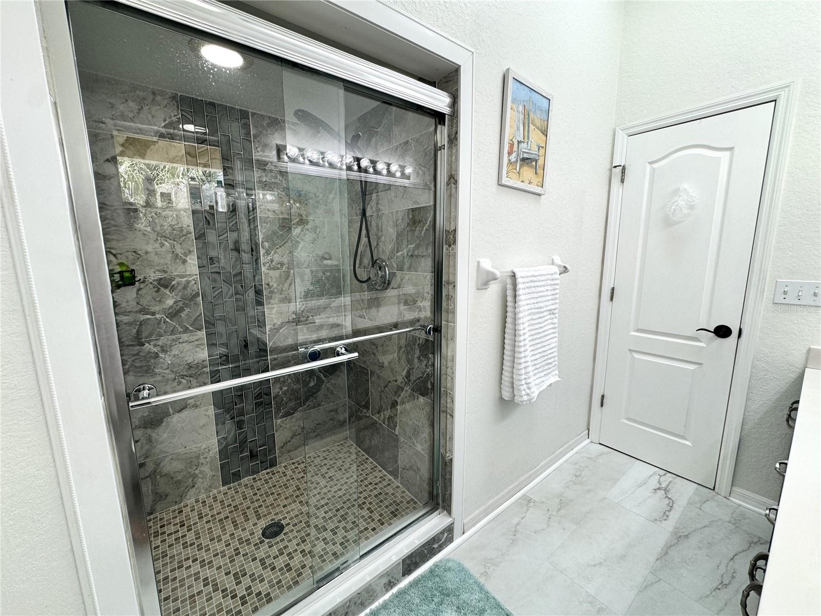 ASHLEY DOWNS - Residential