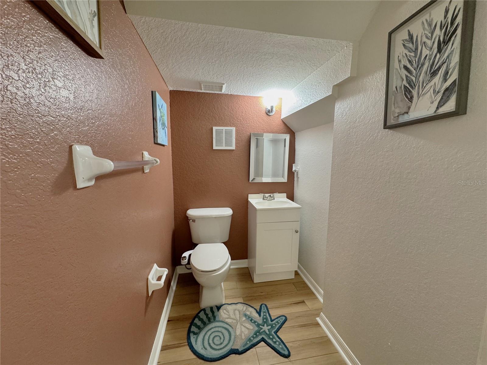 ASHLEY DOWNS - Residential