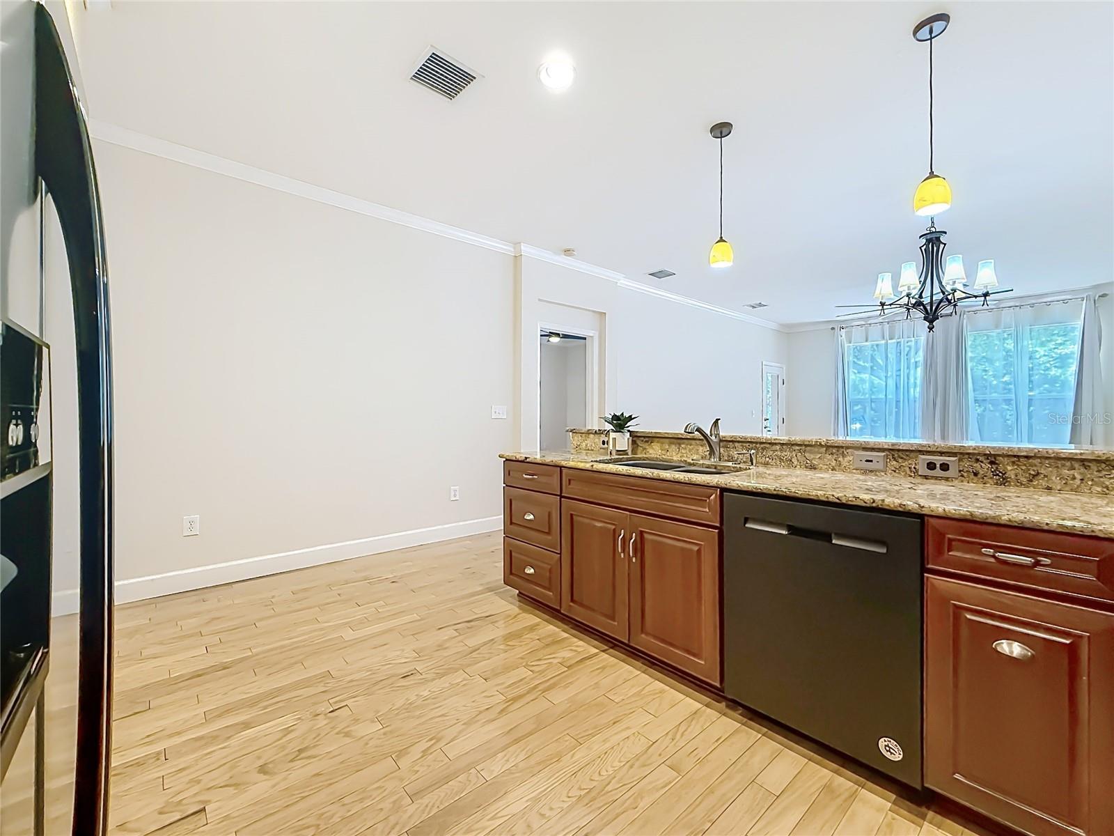 GULFWINDS - Residential