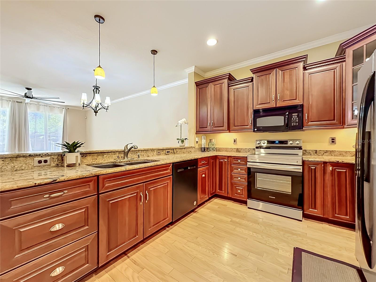 GULFWINDS - Residential