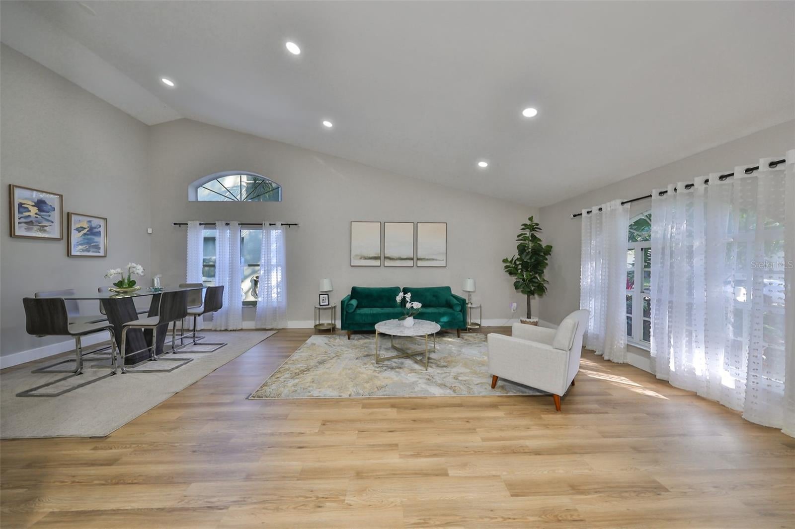 9309 HAMPSHIRE PARK DRIVE