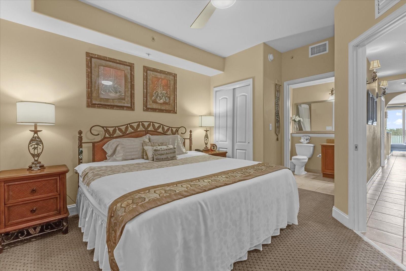 BLUE HERON BCH RESIDENCE TWR 02 CONDO - Residential