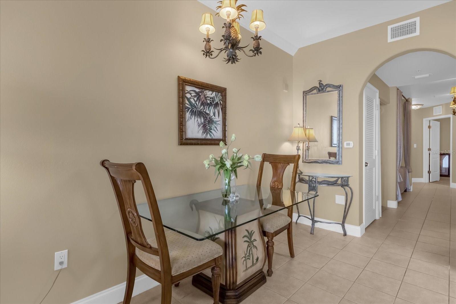 BLUE HERON BCH RESIDENCE TWR 02 CONDO - Residential