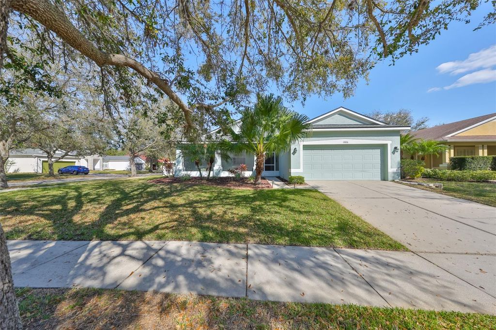 Photo of 11806 Holly Crest Lane, Riverview, FL 33569 (MLS # TB8392591)