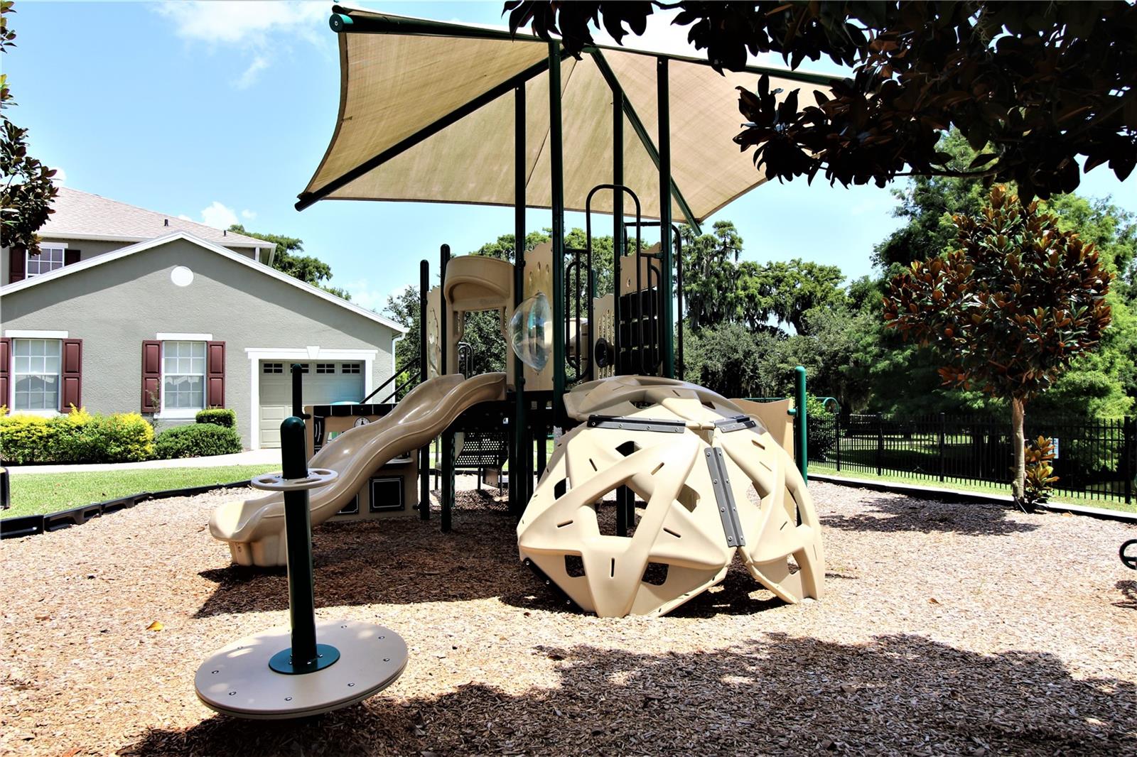 PARKSTONE UNIT 3 - Residential