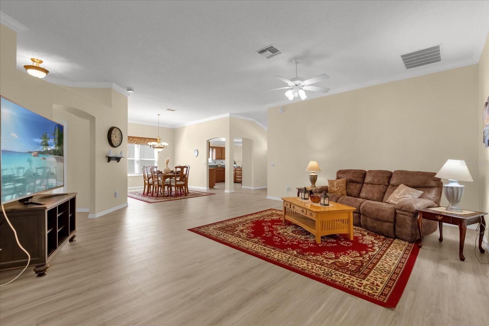 733 PALMA DRIVE