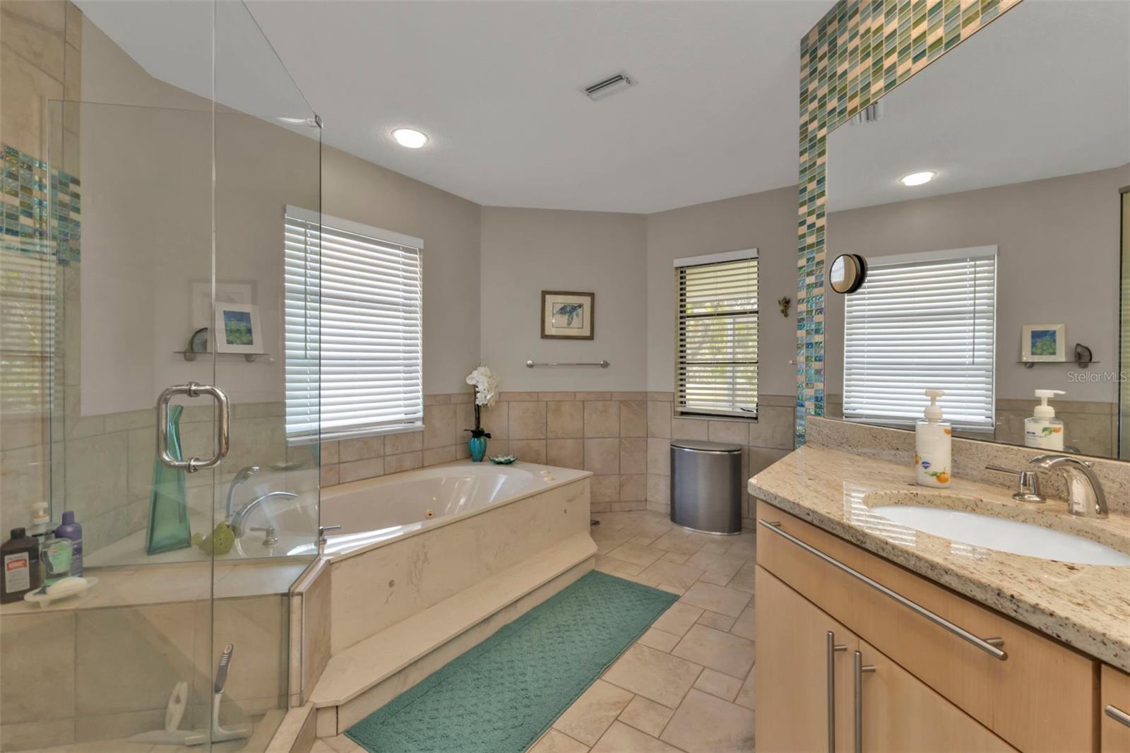 CAPE HAZE WINDWARD - Residential