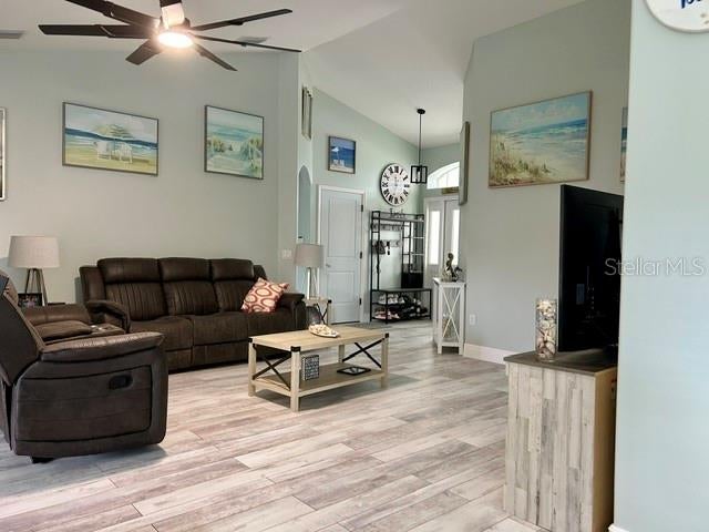 1025 LAKE AVOCA PLACE