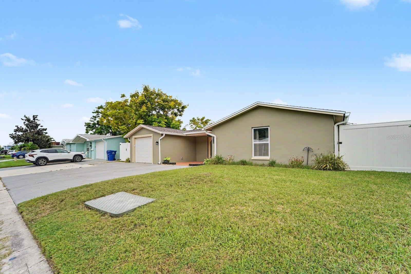 4865 SHELL STREAM BOULEVARD