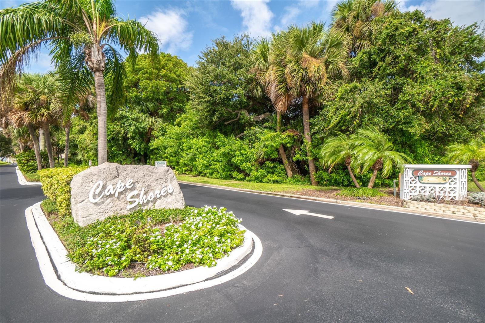 CAPE SHORES APT BLDG 9 - Residential