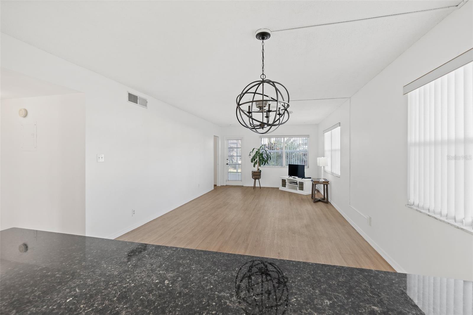 CAPE SHORES APT BLDG 9 - Residential