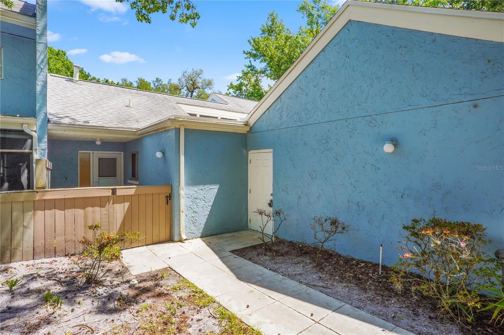 Photo of 704 Glasgow Court #704, Winter Springs, FL 32708 (MLS # O6399868)