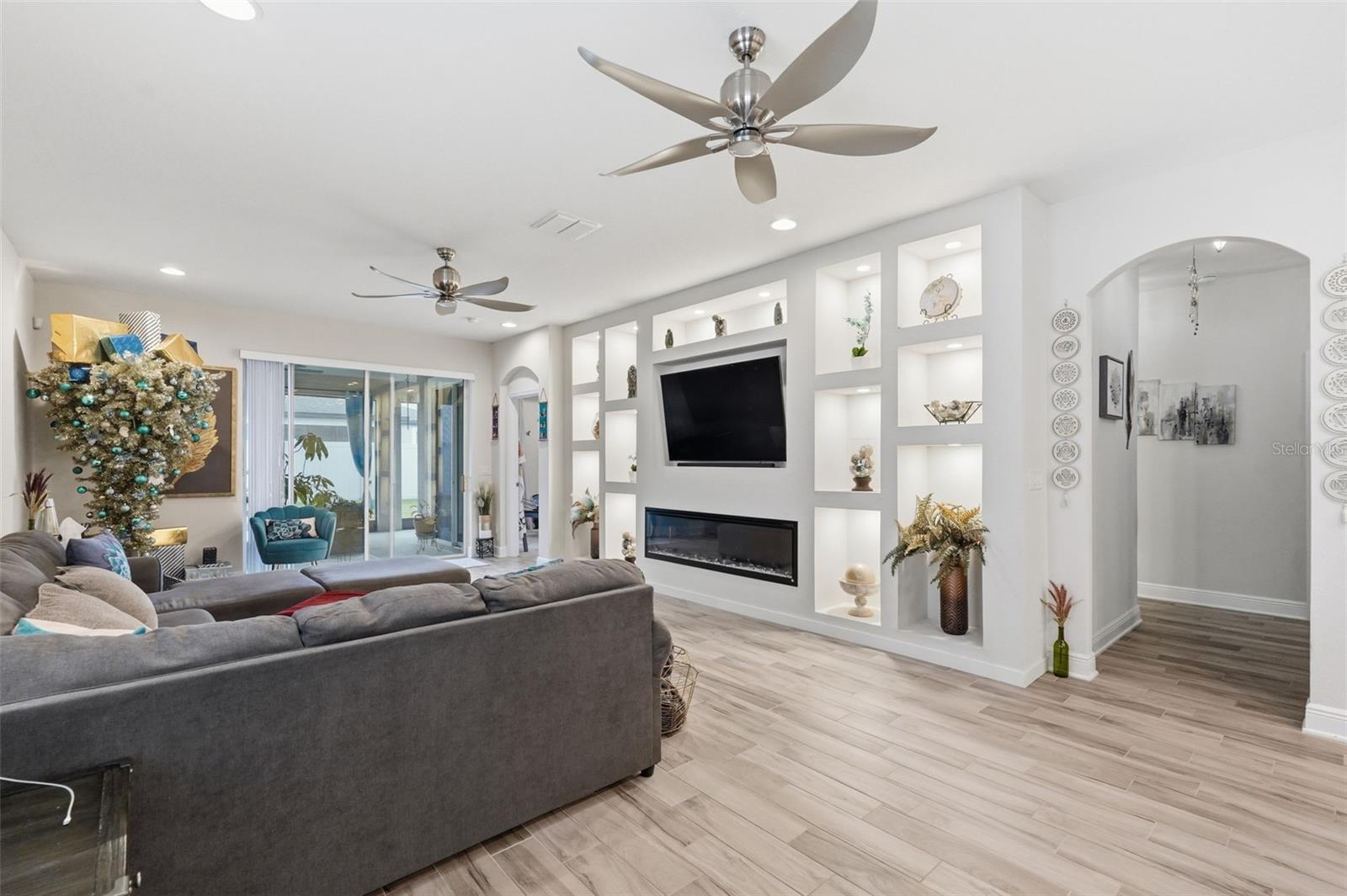 VENTANA GRVS PH I - Residential