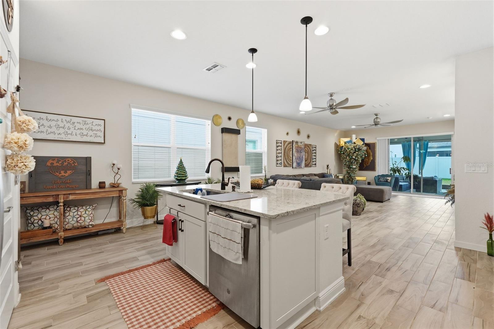 VENTANA GRVS PH I - Residential