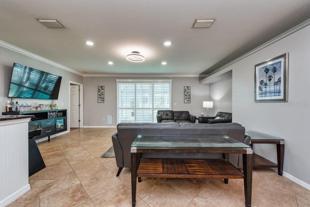 720 SANDY HILLS AVENUE