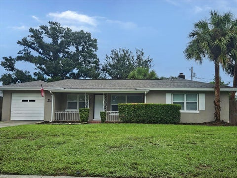 Photo of 409 Kerry Drive, Clearwater, FL 33765 (MLS # G5117433)