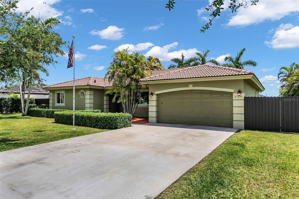 Photo of 21131 SW 128th Court, Miami, FL 33177 (MLS # OM723811)