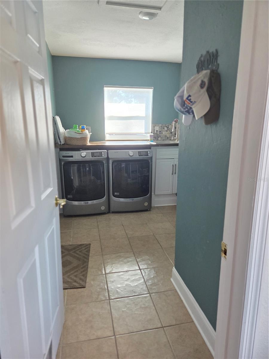 LEISURE ACRES - Residential