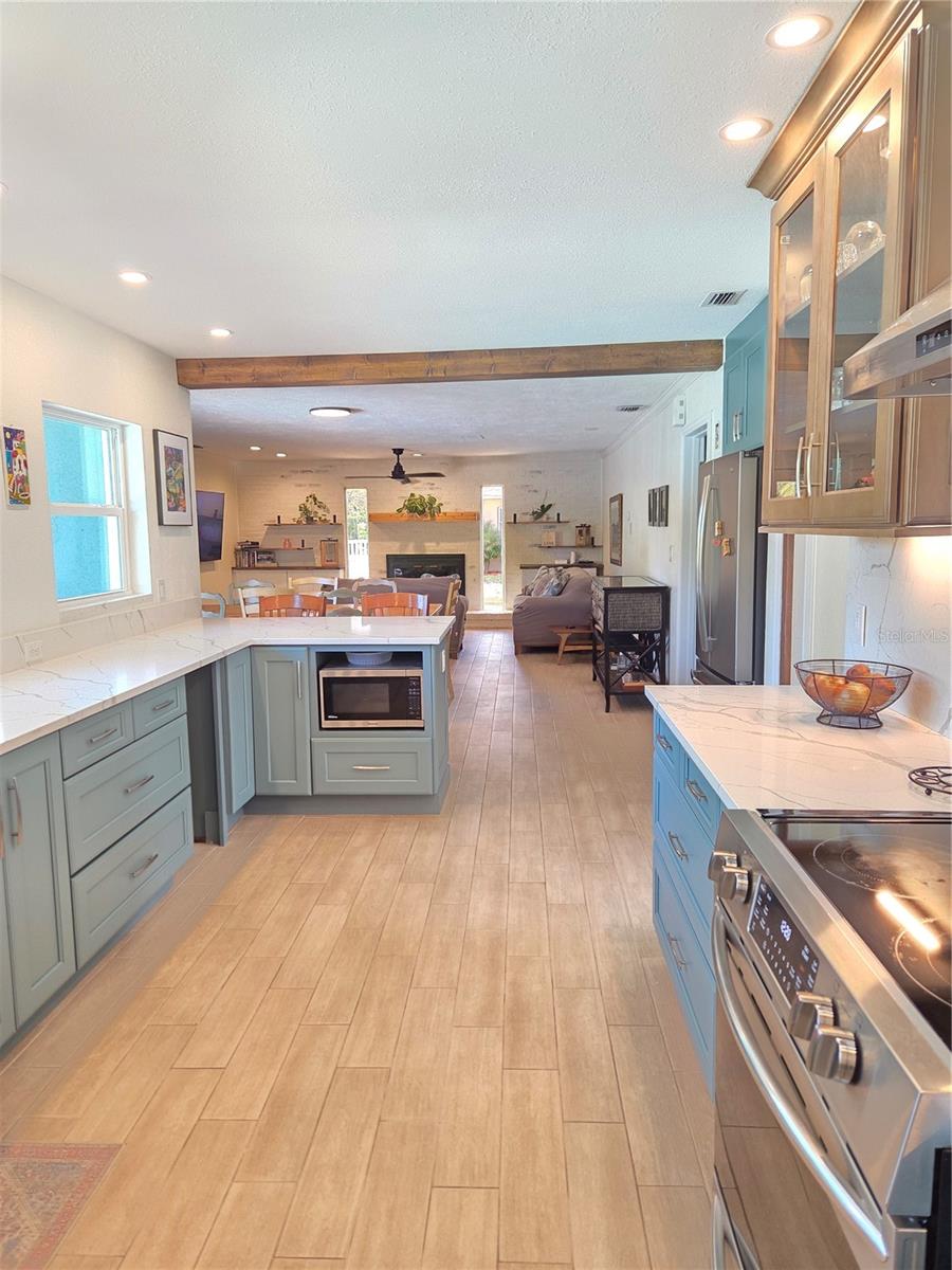 LEISURE ACRES - Residential