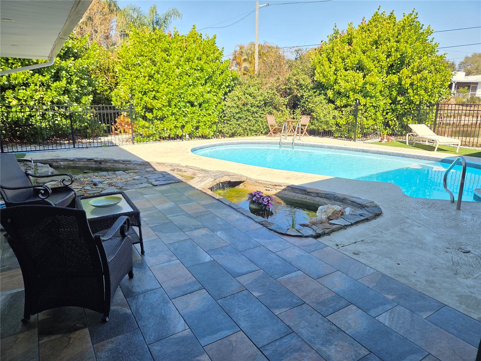 LEISURE ACRES - Residential