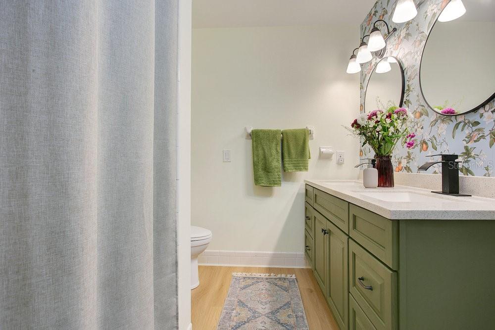 CONWAY GARDENS - Residential