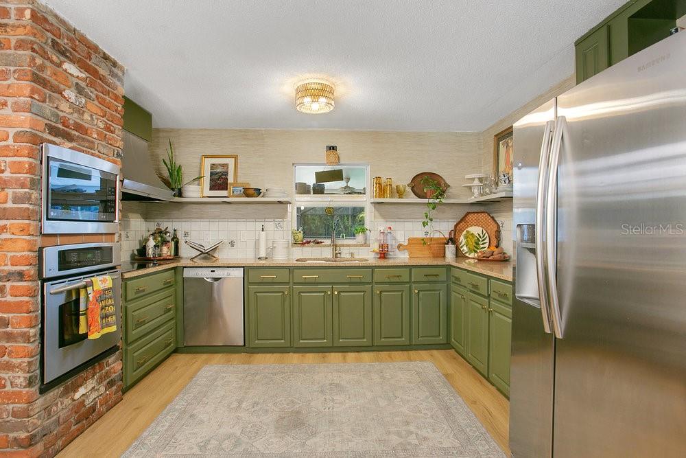 CONWAY GARDENS - Residential