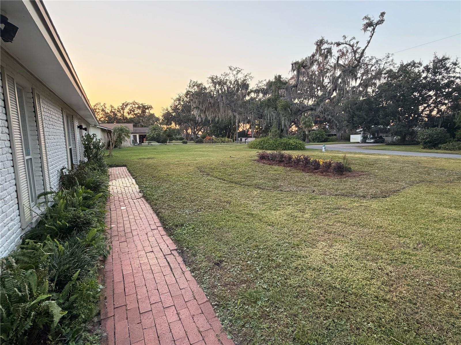 CONWAY GARDENS - Residential