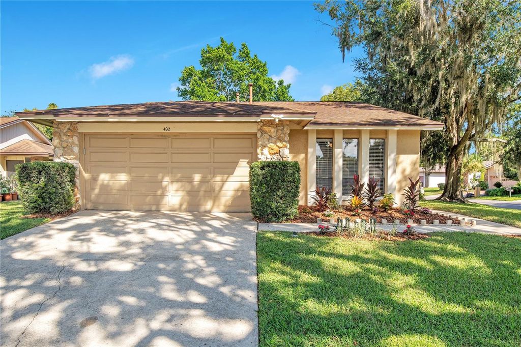 Photo of 402 San Leandro Drive, Casselberry, FL 32707 (MLS # O6345069)