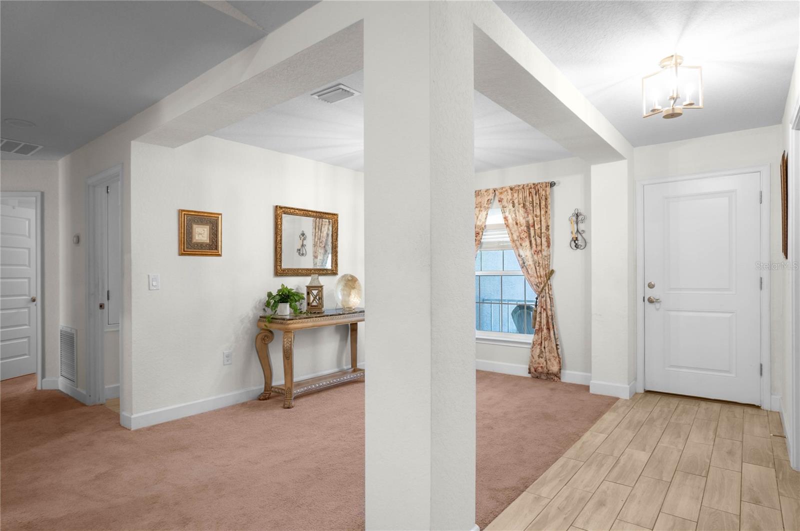 2180 W KENMORE DRIVE