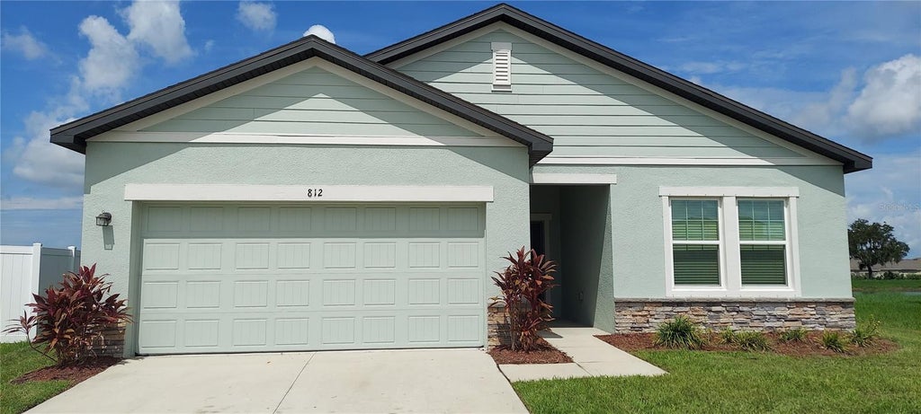 Photo of 812 Kings Pine Court, Ruskin, FL 33570 (MLS # TB8532639)