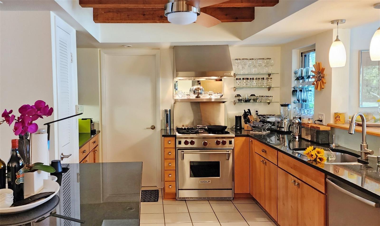 BALLENTINE MANOR ESTATES - Residential Lease