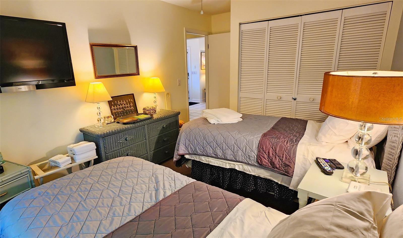 BALLENTINE MANOR ESTATES - Residential Lease
