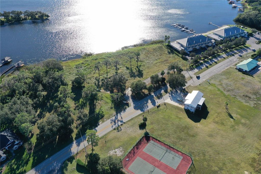 Photo of 1040 Lake June Road, Lake Placid, FL 33852 (MLS # L4949073)