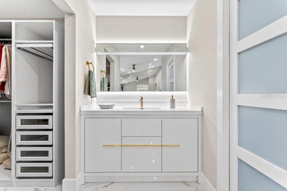 LA MIRADA AT BOCA POINTE CONDO - Residential