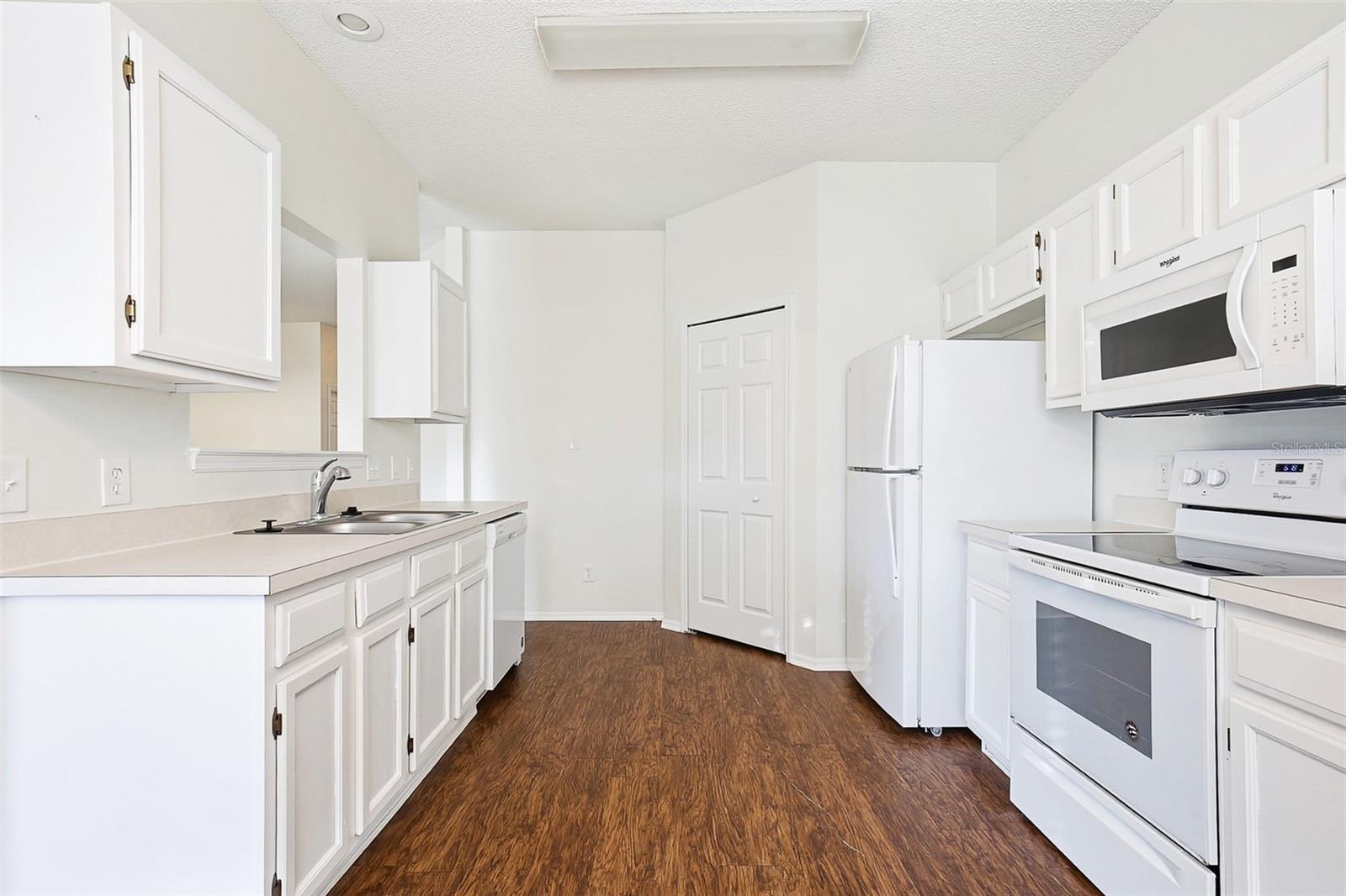 BRENTWOOD HILLS TR A UNIT 2 - Residential