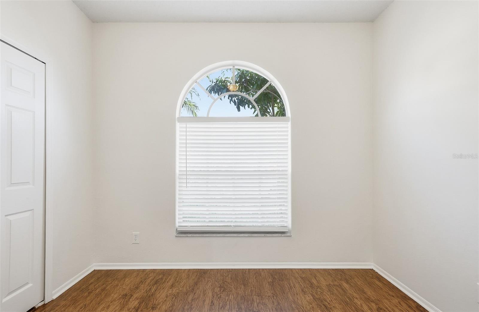 BRENTWOOD HILLS TR A UNIT 2 - Residential