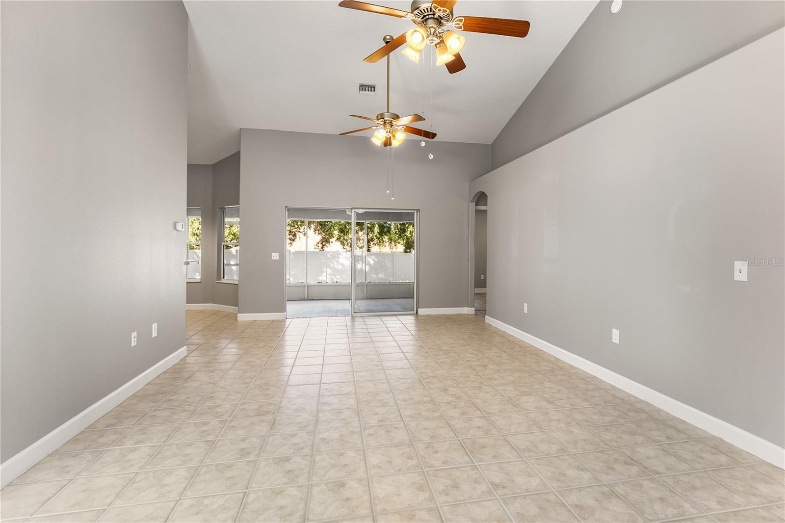 EUSTIS GRAND ISLAND HEIGHTS SUB - Residential