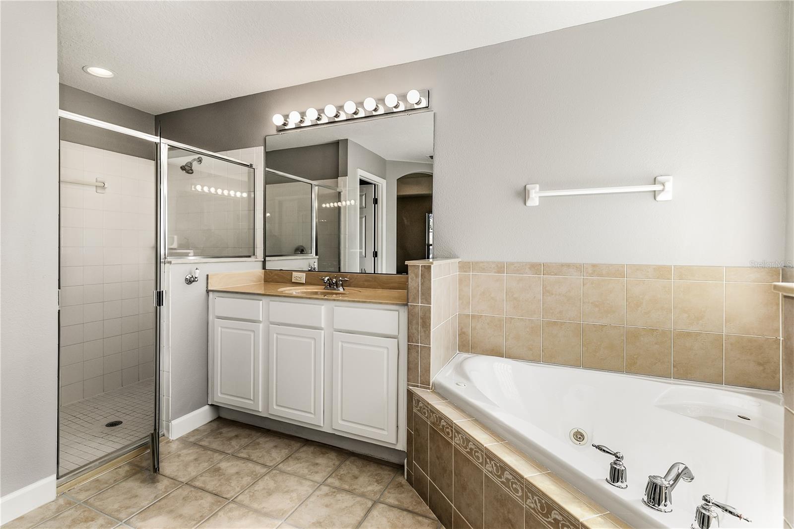 EUSTIS GRAND ISLAND HEIGHTS SUB - Residential