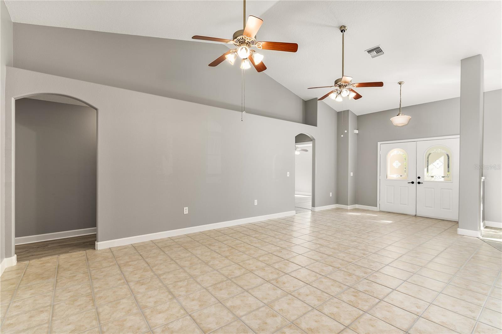 EUSTIS GRAND ISLAND HEIGHTS SUB - Residential