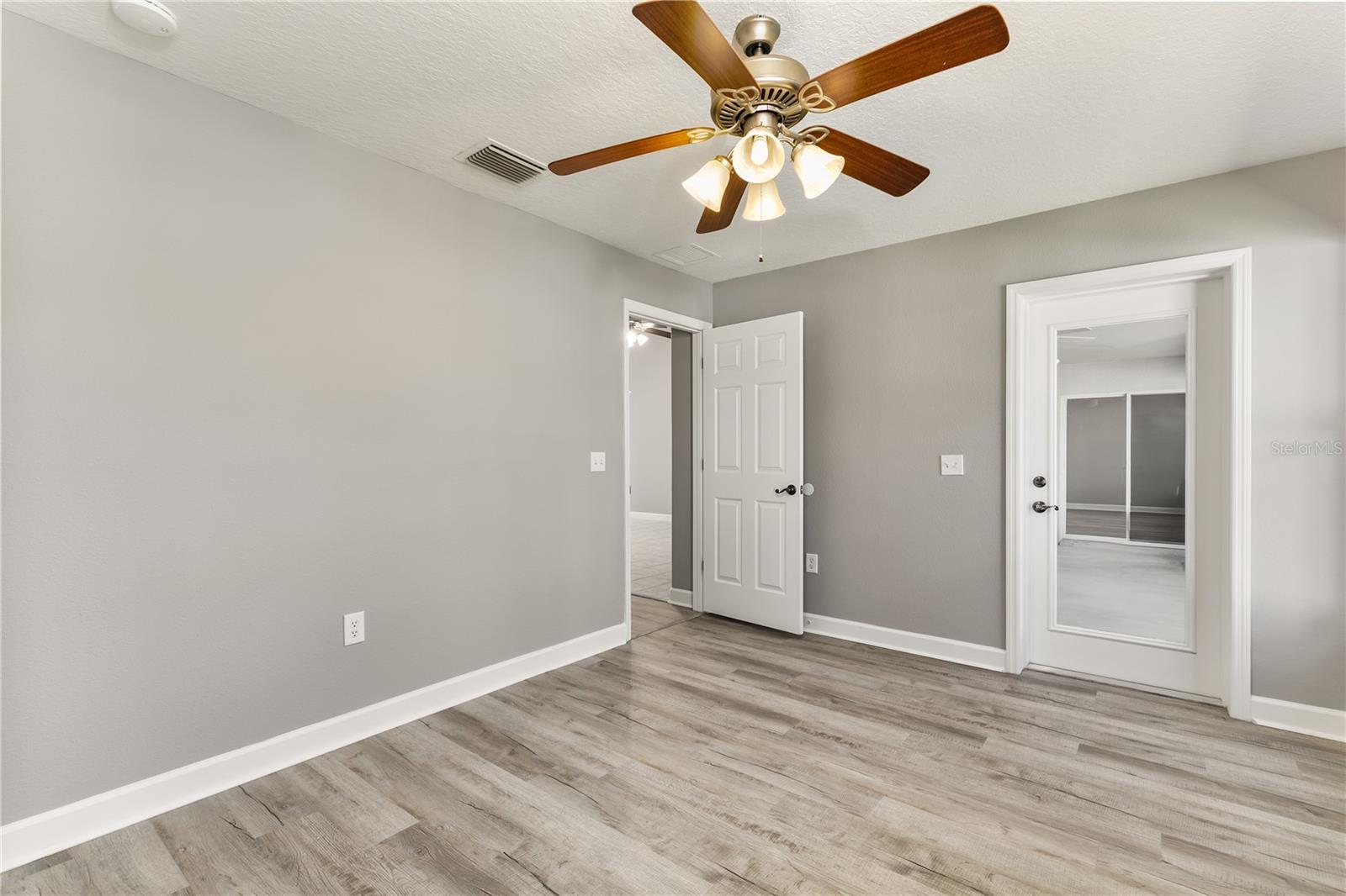 EUSTIS GRAND ISLAND HEIGHTS SUB - Residential