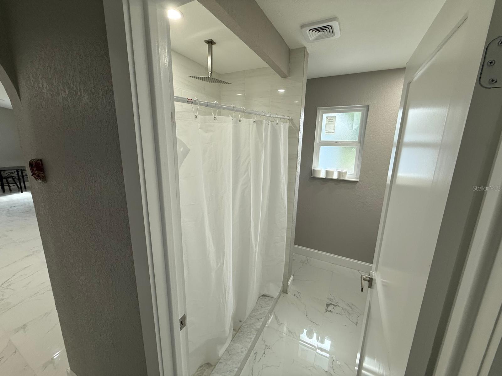 MASCOTTE STIEFEL SUB - Residential